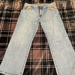 Arizona 36 x 32 loose straight